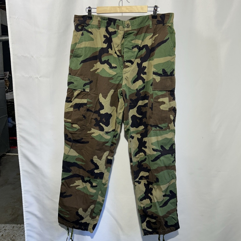 VINTAGE Army Woodland CAMO Combat Military Fatigue BDU Pants - LARGE REGULAR